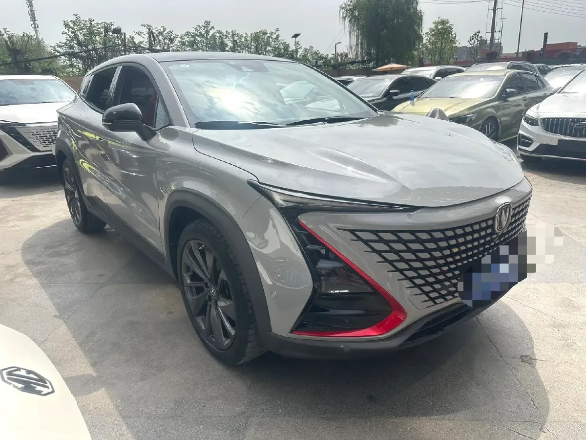 2020 ChangAn UNI-T 1.5T 180HP L4 7DCT,autocango,china used car exporter,china ev exporter,chinese used car exporter,chinese used ev exporter