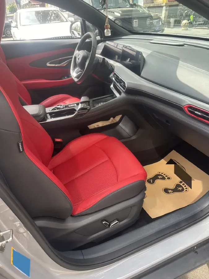 2020 ChangAn UNI-T 1.5T 180HP L4 7DCT,autocango,china used car exporter,china ev exporter,chinese used car exporter,chinese used ev exporter