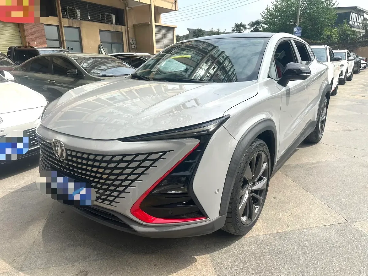 2020 ChangAn UNI-T 1.5T 180HP L4 7DCT,autocango,china used car exporter,china ev exporter,chinese used car exporter,chinese used ev exporter