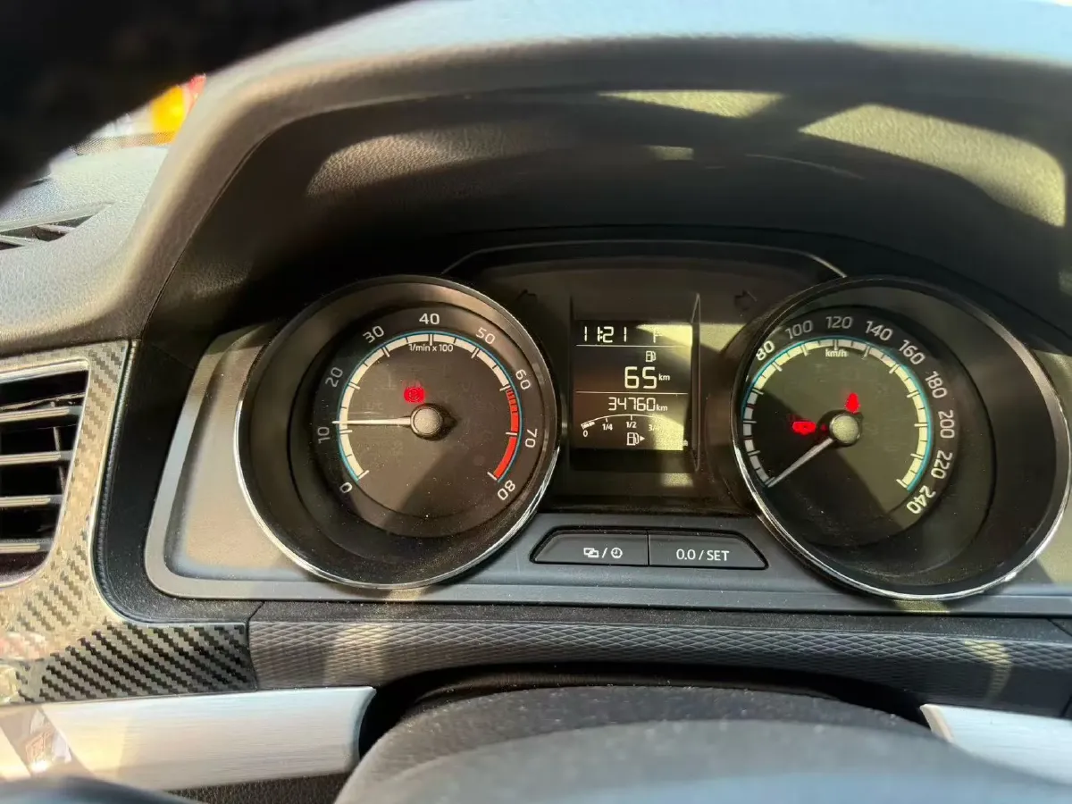 2020 Skoda Karoq 1.4T 150HP L4 7DCT,autocango,china used car exporter,china ev exporter,chinese used car exporter,chinese used ev exporter