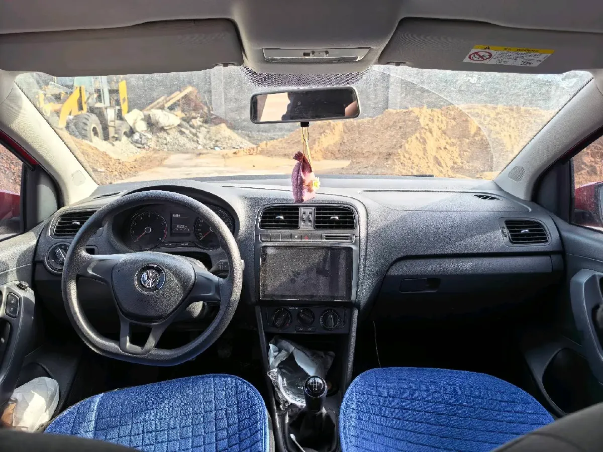 2016 Volkswagen Polo 1.4L 90HP L4 5MT,autocango,china used car exporter,china ev exporter,chinese used car exporter,chinese used ev exporter