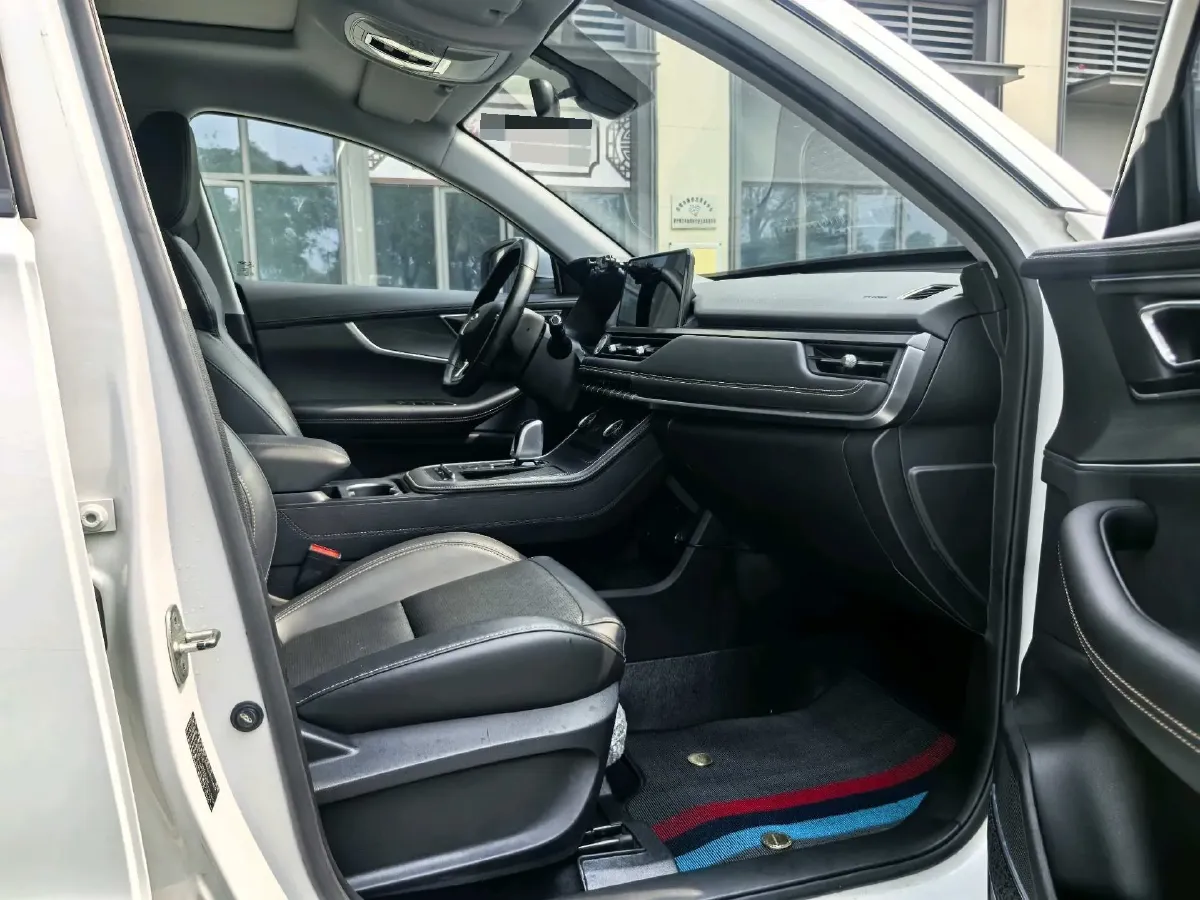 2020 Chery Tiggo 8 1.6T 197HP L4 7DCT,autocango,china used car exporter,china ev exporter,chinese used car exporter,chinese used ev exporter