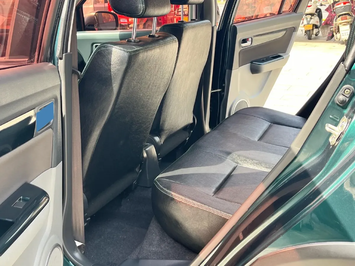 2016 Suzuki Swift 1.5L 103HP L4 4AT,autocango,china used car exporter,china ev exporter,chinese used car exporter,chinese used ev exporter