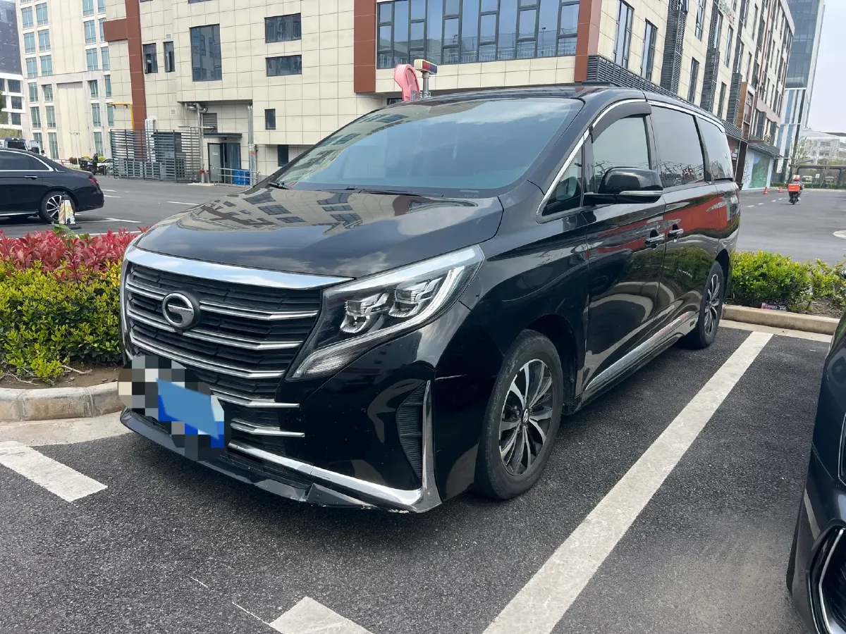 2021 GAC Trumpchi M8 2.0T 252HP L4 8AT,autocango,china used car exporter,china ev exporter,chinese used car exporter,chinese used ev exporter