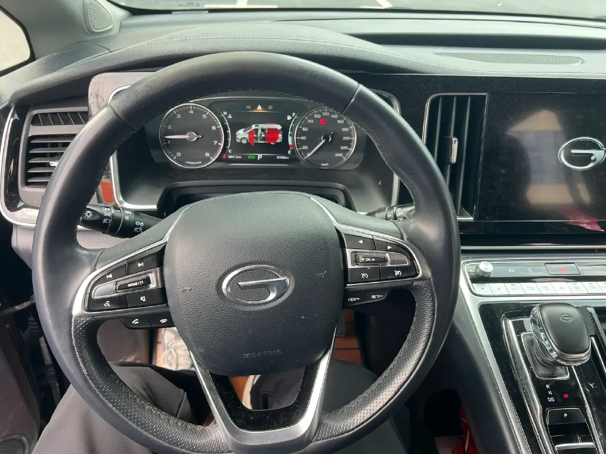 2021 GAC Trumpchi M8 2.0T 252HP L4 8AT,autocango,china used car exporter,china ev exporter,chinese used car exporter,chinese used ev exporter