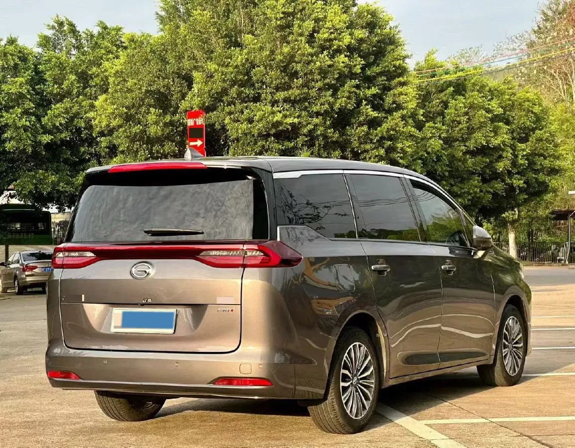 2021 GAC Trumpchi M6 1.5T 169HP L4 7DCT,autocango,china used car exporter,china ev exporter,chinese used car exporter,chinese used ev exporter