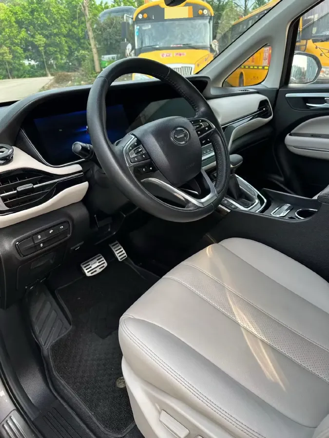 2021 GAC Trumpchi M6 1.5T 169HP L4 7DCT,autocango,china used car exporter,china ev exporter,chinese used car exporter,chinese used ev exporter