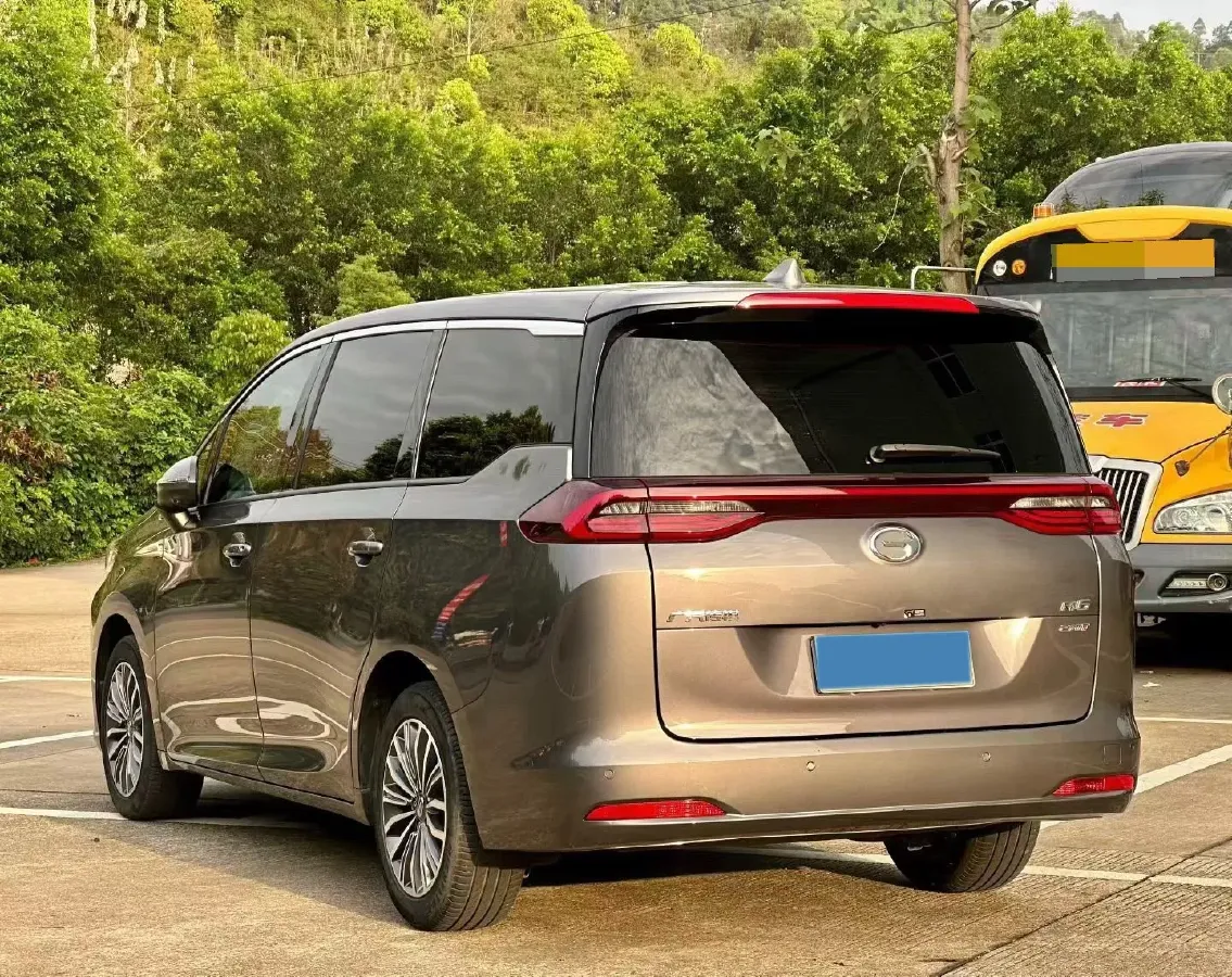 2021 GAC Trumpchi M6 1.5T 169HP L4 7DCT,autocango,china used car exporter,china ev exporter,chinese used car exporter,chinese used ev exporter