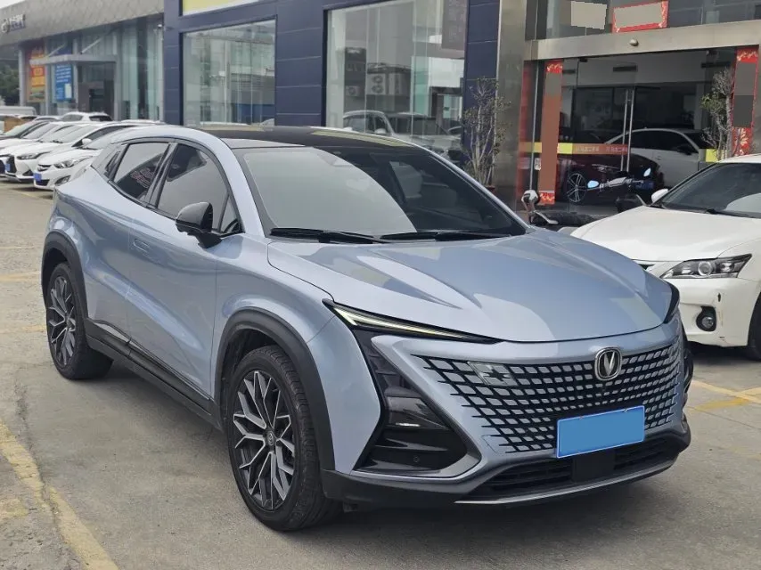 2022 ChangAn UNI-T 1.5T 188HP L4 7DCT,autocango,china used car exporter,china ev exporter,chinese used car exporter,chinese used ev exporter