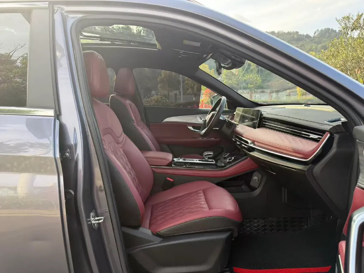 2023 Jetour X70 Plus 1.6T 197HP L4 7DCT,autocango,china used car exporter,china ev exporter,chinese used car exporter,chinese used ev exporter