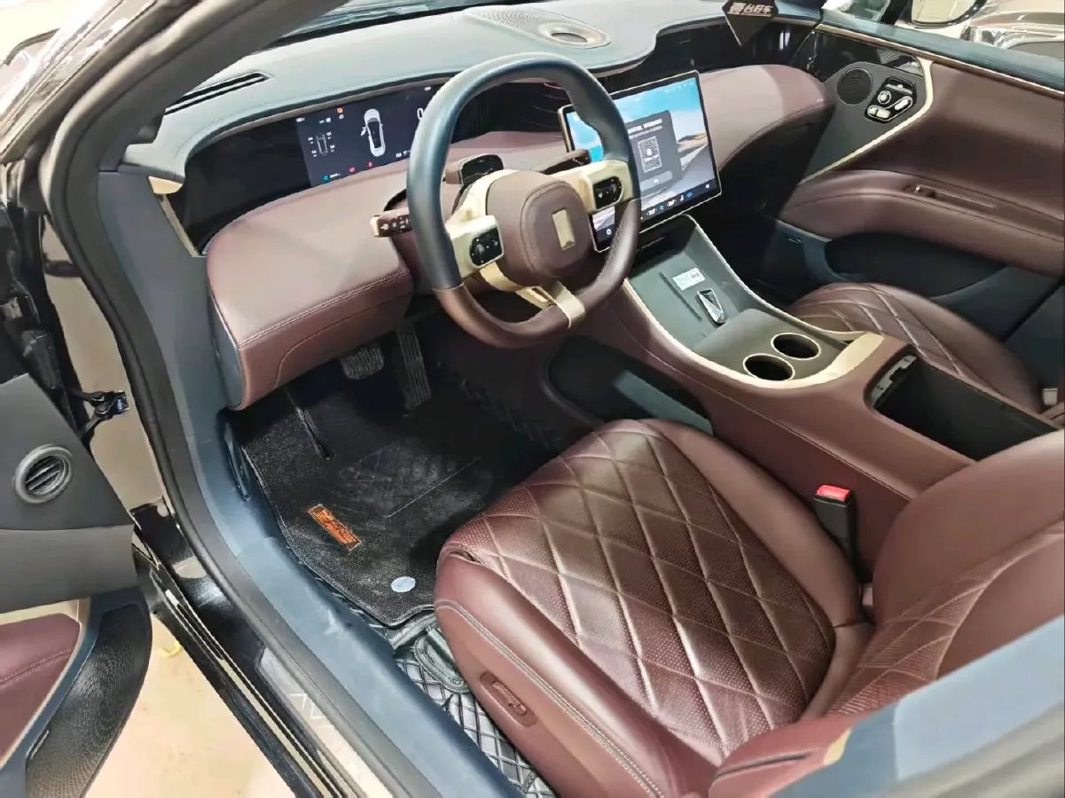 2025 Avatr 11 1.5T 156HP L4 REEV 39.05KWH,autocango,china used car exporter,china ev exporter,chinese used car exporter,chinese used ev exporter