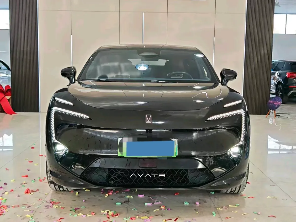 2025 Avatr 11 1.5T 156HP L4 REEV 39.05KWH,autocango,china used car exporter,china ev exporter,chinese used car exporter,chinese used ev exporter