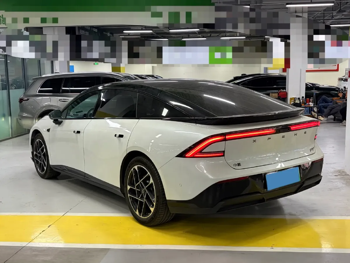 2024 Xpeng P7+ BEV 76.3KWH,autocango,china used car exporter,china ev exporter,chinese used car exporter,chinese used ev exporter