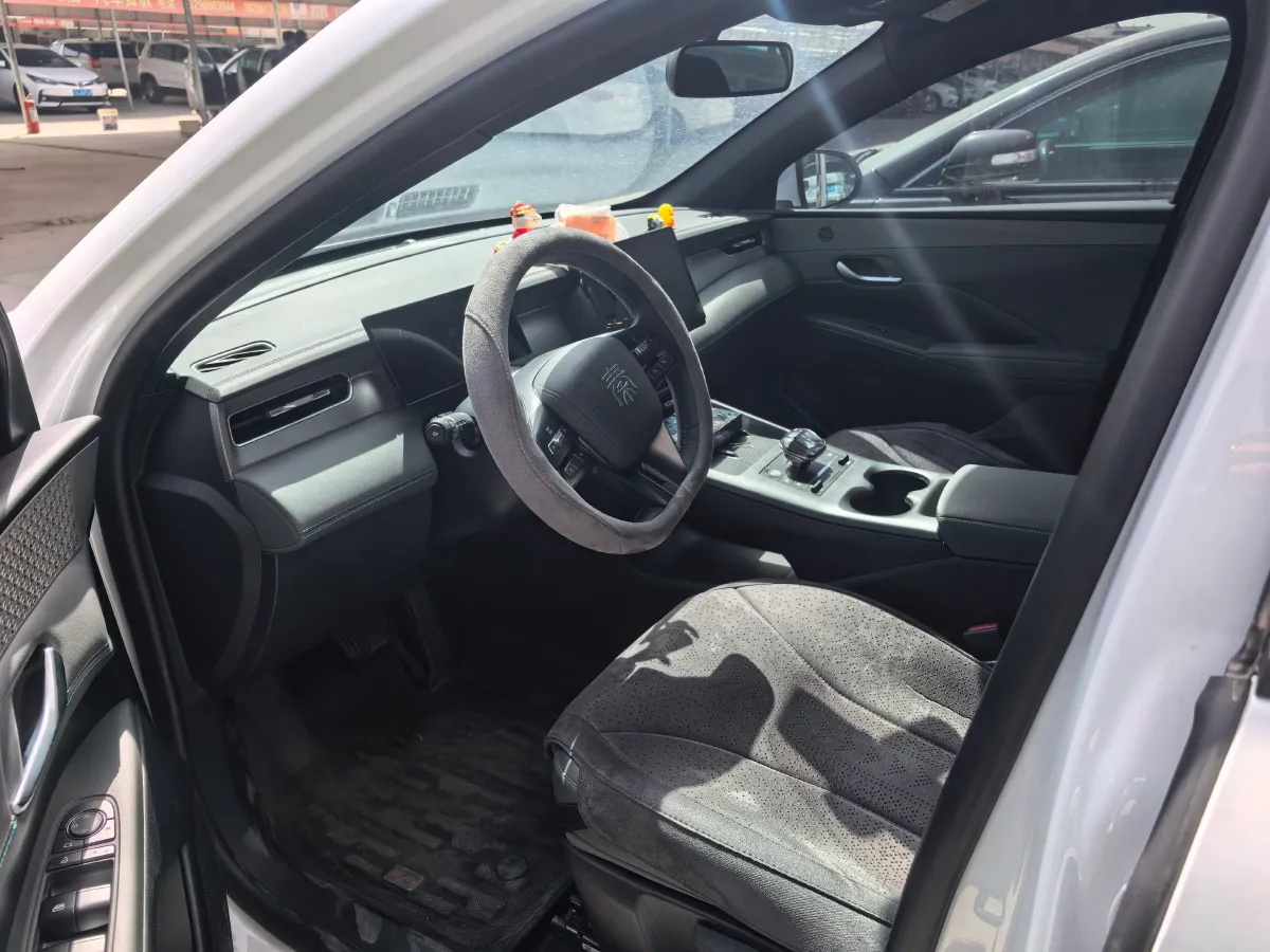 2025 BYD Qin Plus 1.5L 101HP L4 E-CVT PHEV 7.68KWH,autocango,china used car exporter,china ev exporter,chinese used car exporter,chinese used ev exporter