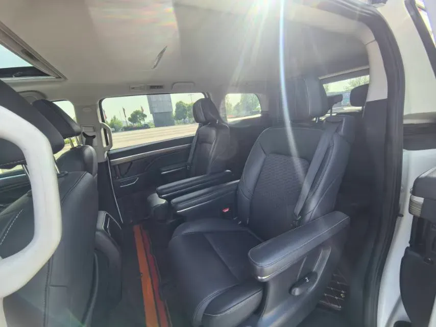 2023 GAC Trumpchi M8 2.0T 252HP L4 8AT,autocango,china used car exporter,china ev exporter,chinese used car exporter,chinese used ev exporter