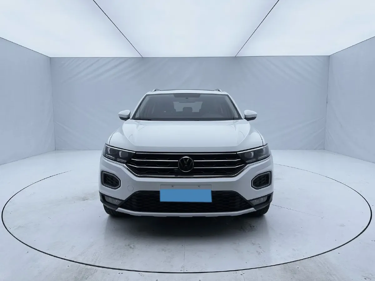 2022 Volkswagen T-Roc 1.4T 150HP L4 7DCT,autocango,china used car exporter,china ev exporter,chinese used car exporter,chinese used ev exporter