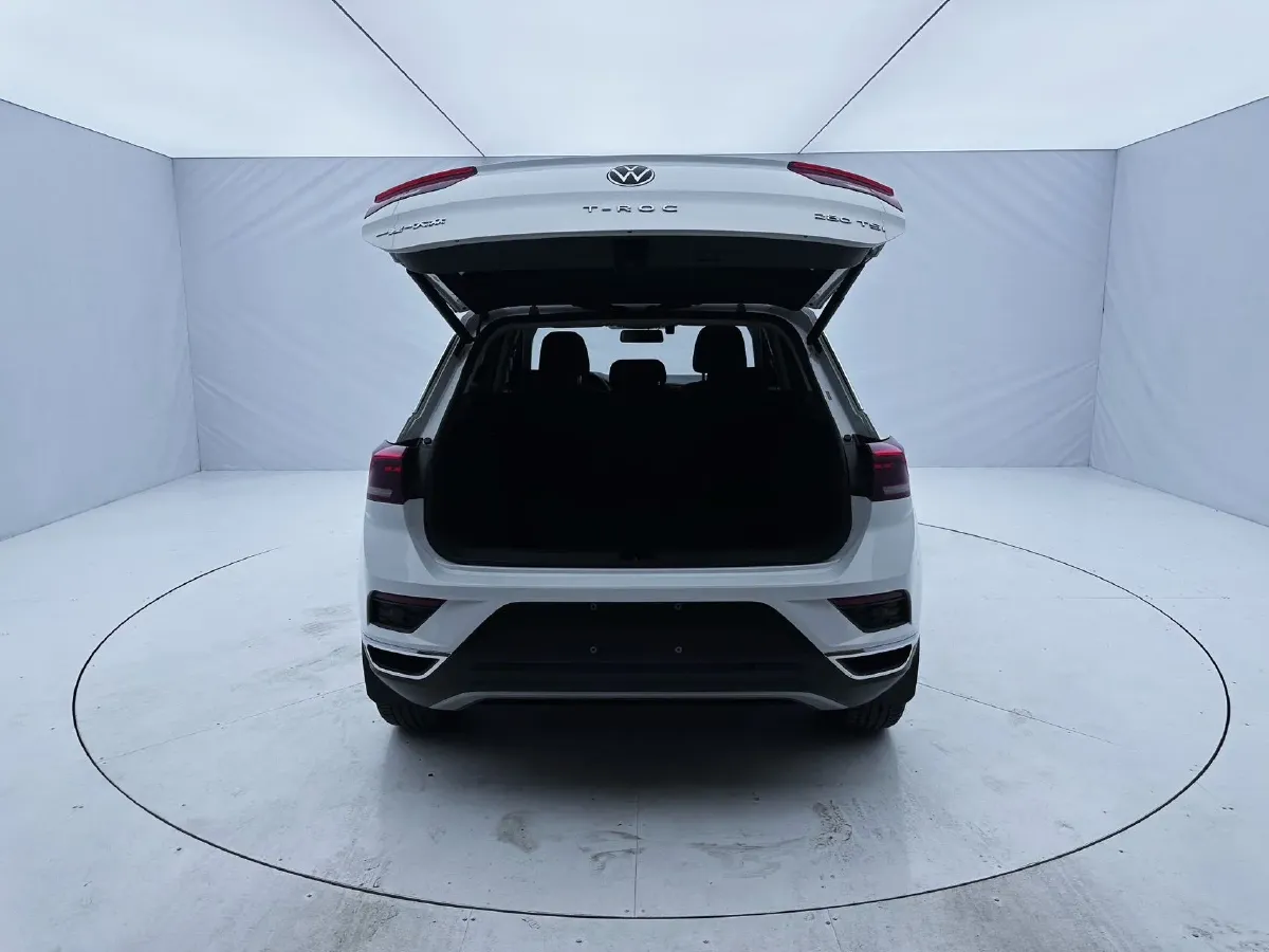 2022 Volkswagen T-Roc 1.4T 150HP L4 7DCT,autocango,china used car exporter,china ev exporter,chinese used car exporter,chinese used ev exporter