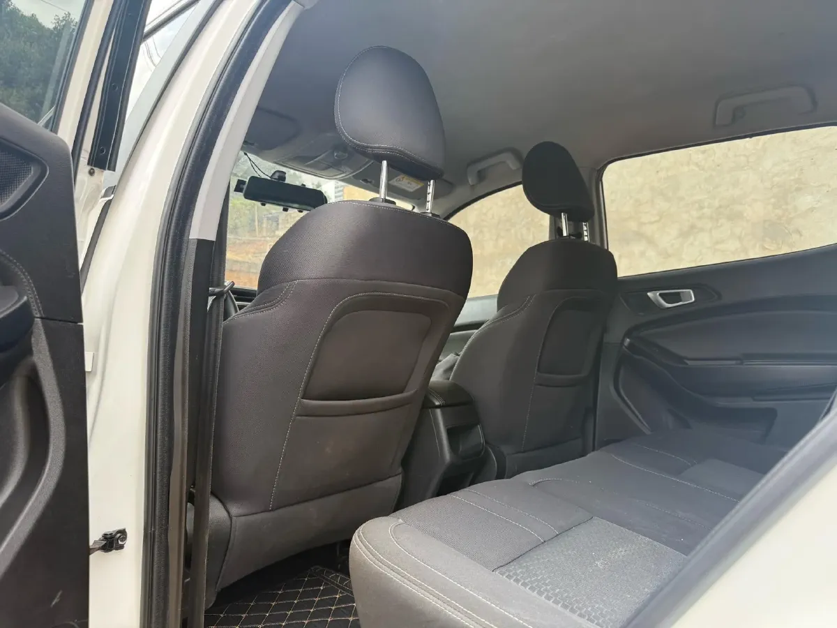 2019 Chery Tiggo 5x 1.5L 116HP L4 5MT,autocango,china used car exporter,china ev exporter,chinese used car exporter,chinese used ev exporter