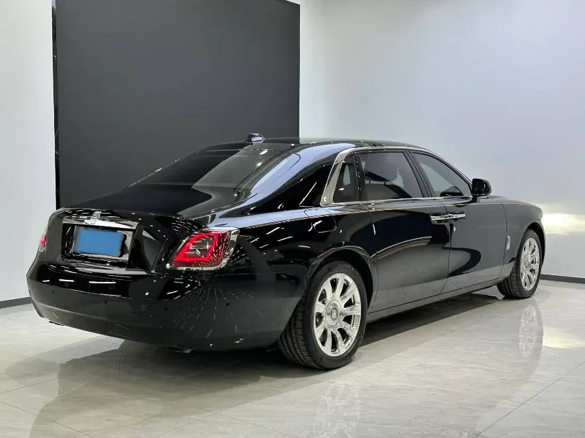 2021 Rolls-Royce Ghost 6.7T 571HP V12 8AT,autocango,china used car exporter,china ev exporter,chinese used car exporter,chinese used ev exporter