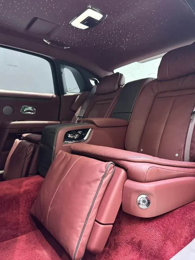 2021 Rolls-Royce Ghost 6.7T 571HP V12 8AT,autocango,china used car exporter,china ev exporter,chinese used car exporter,chinese used ev exporter