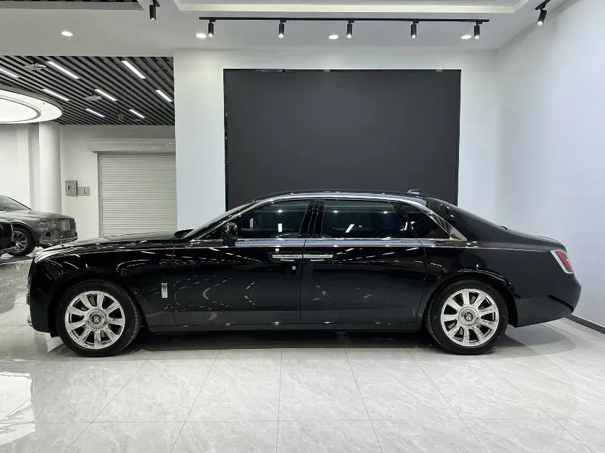 2021 Rolls-Royce Ghost 6.7T 571HP V12 8AT,autocango,china used car exporter,china ev exporter,chinese used car exporter,chinese used ev exporter