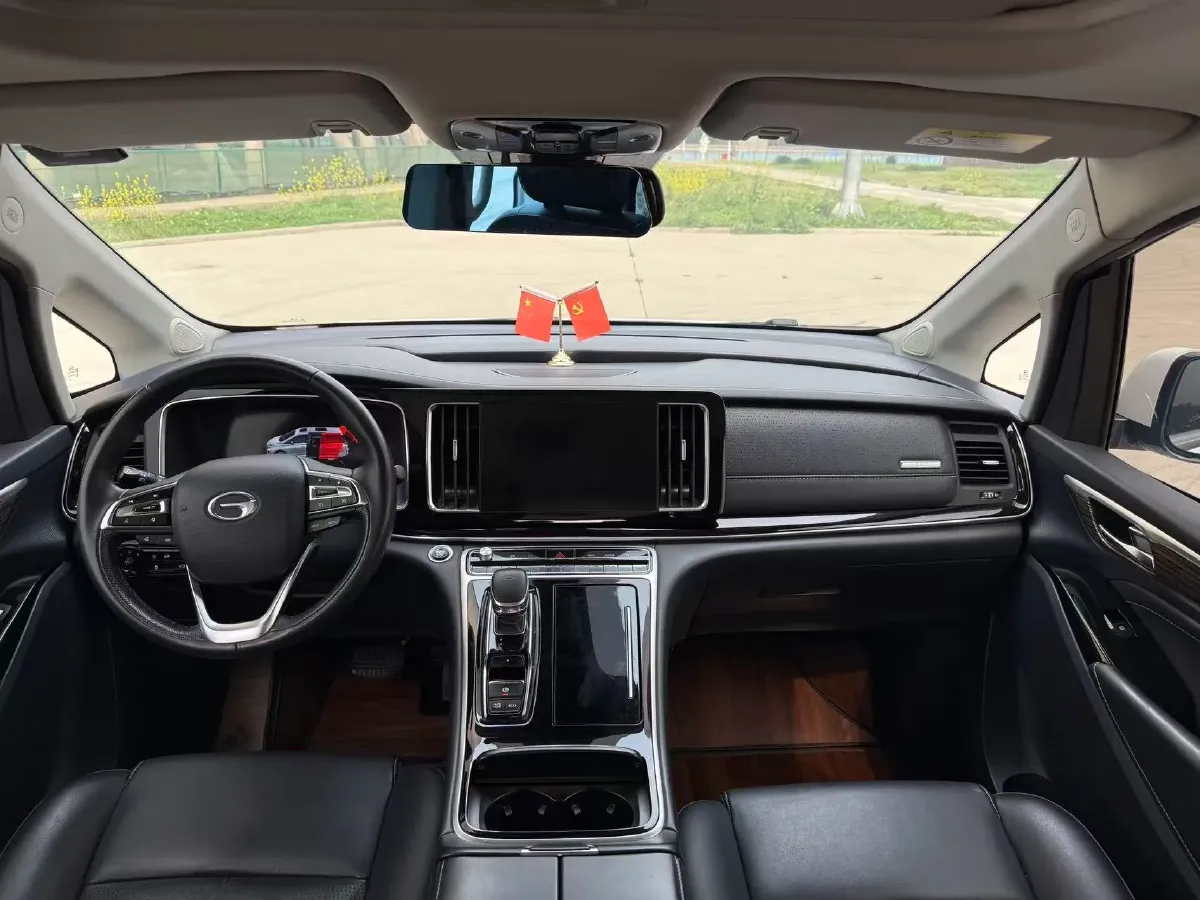 2021 GAC Trumpchi M8 2.0T 252HP L4 8AT,autocango,china used car exporter,china ev exporter,chinese used car exporter,chinese used ev exporter