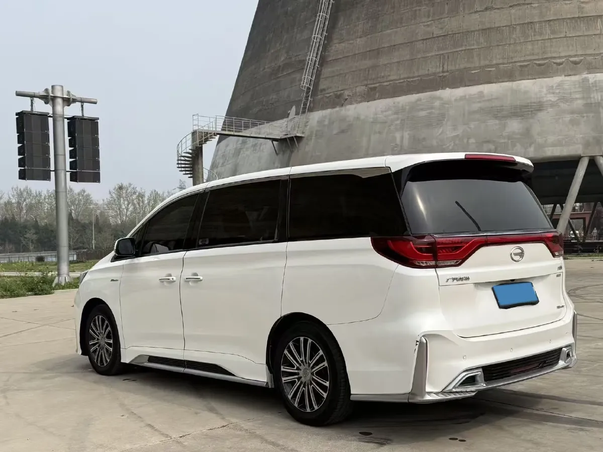 2021 GAC Trumpchi M8 2.0T 252HP L4 8AT,autocango,china used car exporter,china ev exporter,chinese used car exporter,chinese used ev exporter
