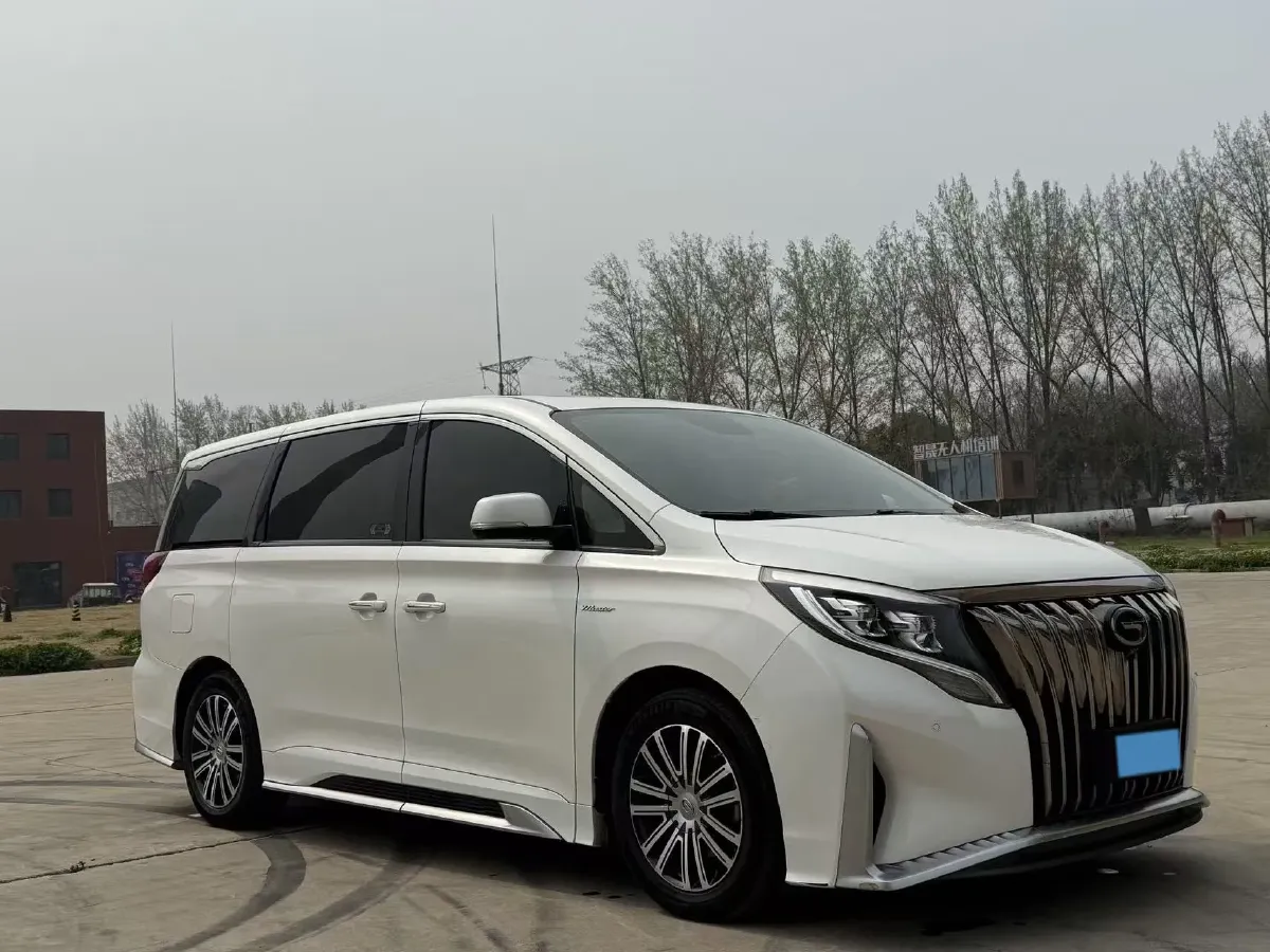 2021 GAC Trumpchi M8 2.0T 252HP L4 8AT,autocango,china used car exporter,china ev exporter,chinese used car exporter,chinese used ev exporter
