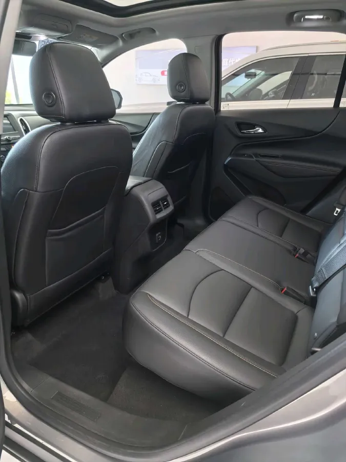 2019 Chevrolet Equinox 1.5T 169HP L4 6AT,autocango,china used car exporter,china ev exporter,chinese used car exporter,chinese used ev exporter