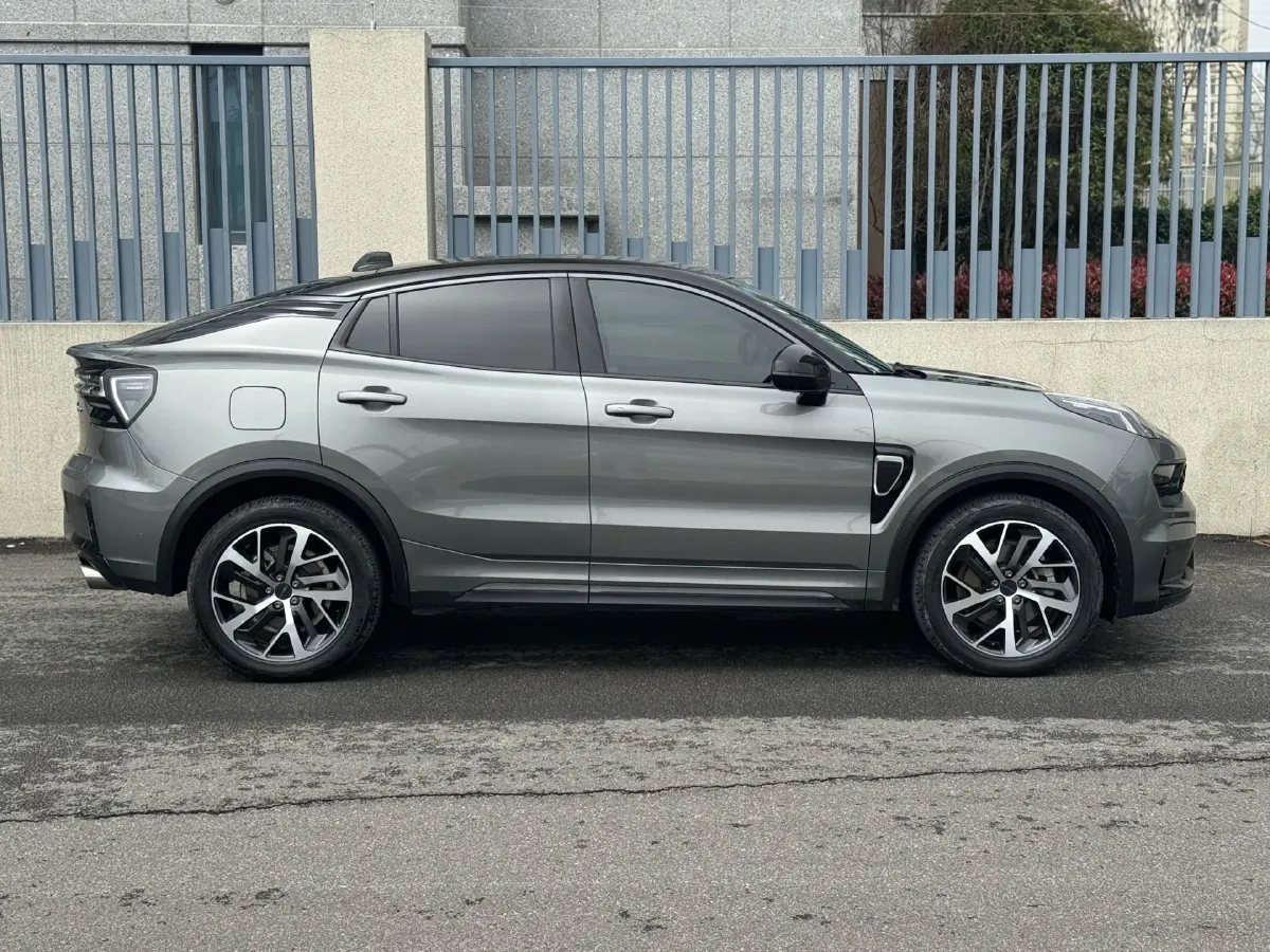 2020 LYNK&CO 05 2.0T 254HP L4 8AT,autocango,china used car exporter,china ev exporter,chinese used car exporter,chinese used ev exporter