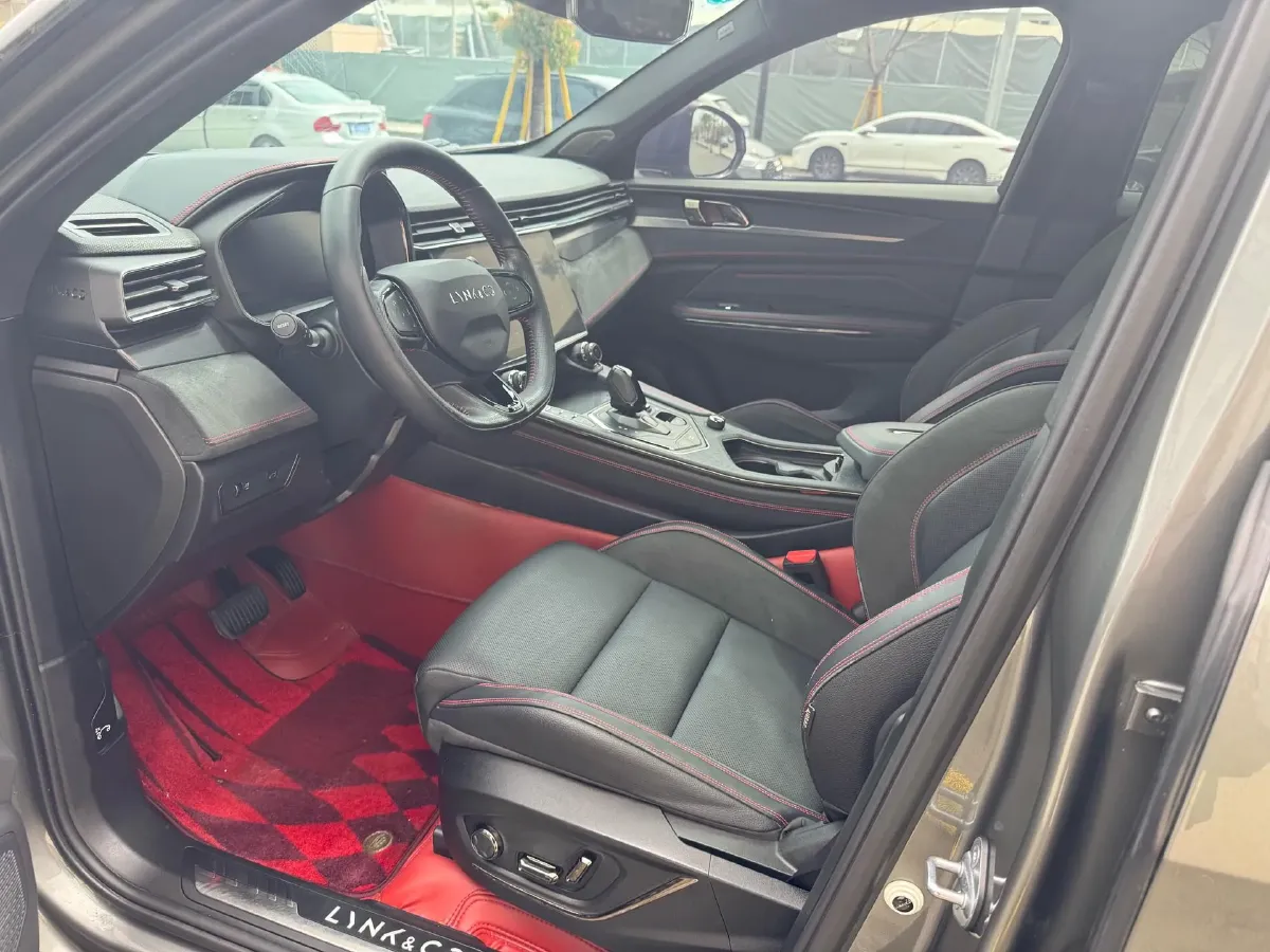 2020 LYNK&CO 05 2.0T 254HP L4 8AT,autocango,china used car exporter,china ev exporter,chinese used car exporter,chinese used ev exporter