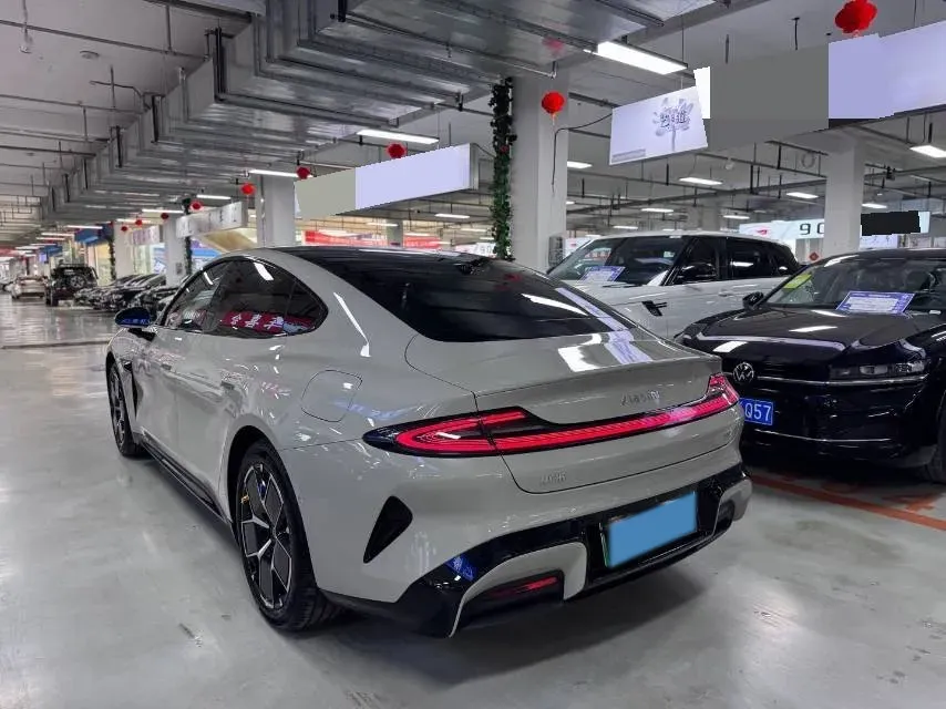 2024 MI SU7 BEV 73.6KWH,autocango,china used car exporter,china ev exporter,chinese used car exporter,chinese used ev exporter