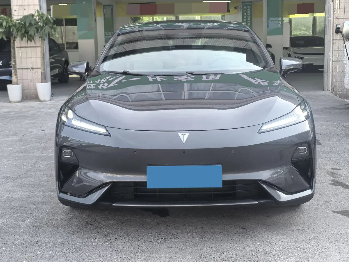 2025 Deepal L07 BEV 56.12KWH,autocango,china used car exporter,china ev exporter,chinese used car exporter,chinese used ev exporter