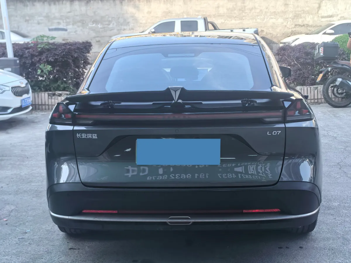 2025 Deepal L07 BEV 56.12KWH,autocango,china used car exporter,china ev exporter,chinese used car exporter,chinese used ev exporter
