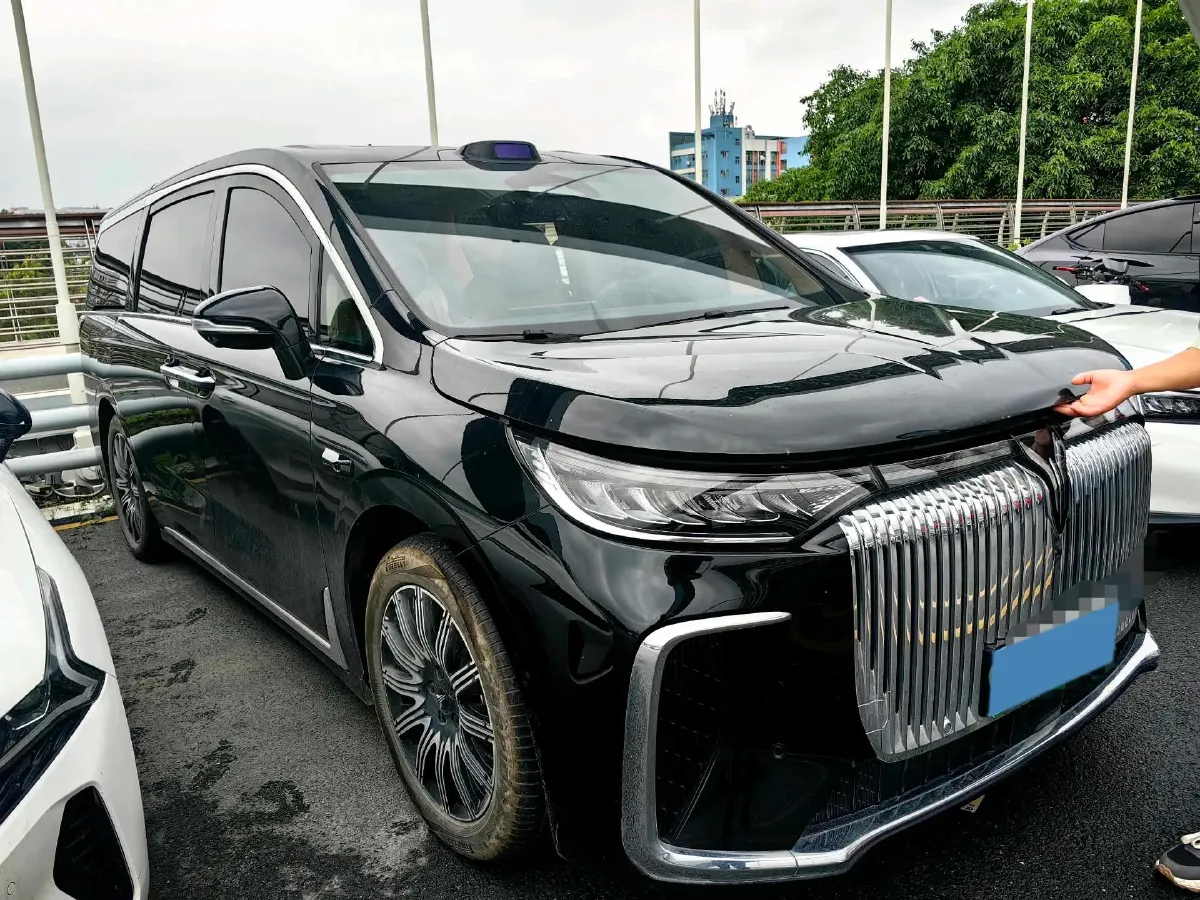 2025 Voyah Dream BEV 108.7KWH,autocango,china used car exporter,china ev exporter,chinese used car exporter,chinese used ev exporter