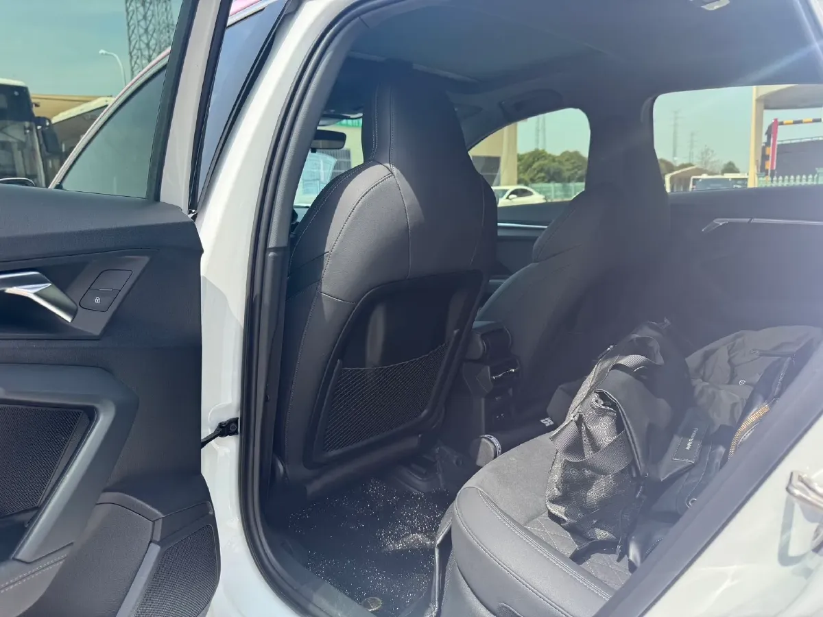 2022 Audi A3 1.4T 150HP L4 7DCT,autocango,china used car exporter,china ev exporter,chinese used car exporter,chinese used ev exporter