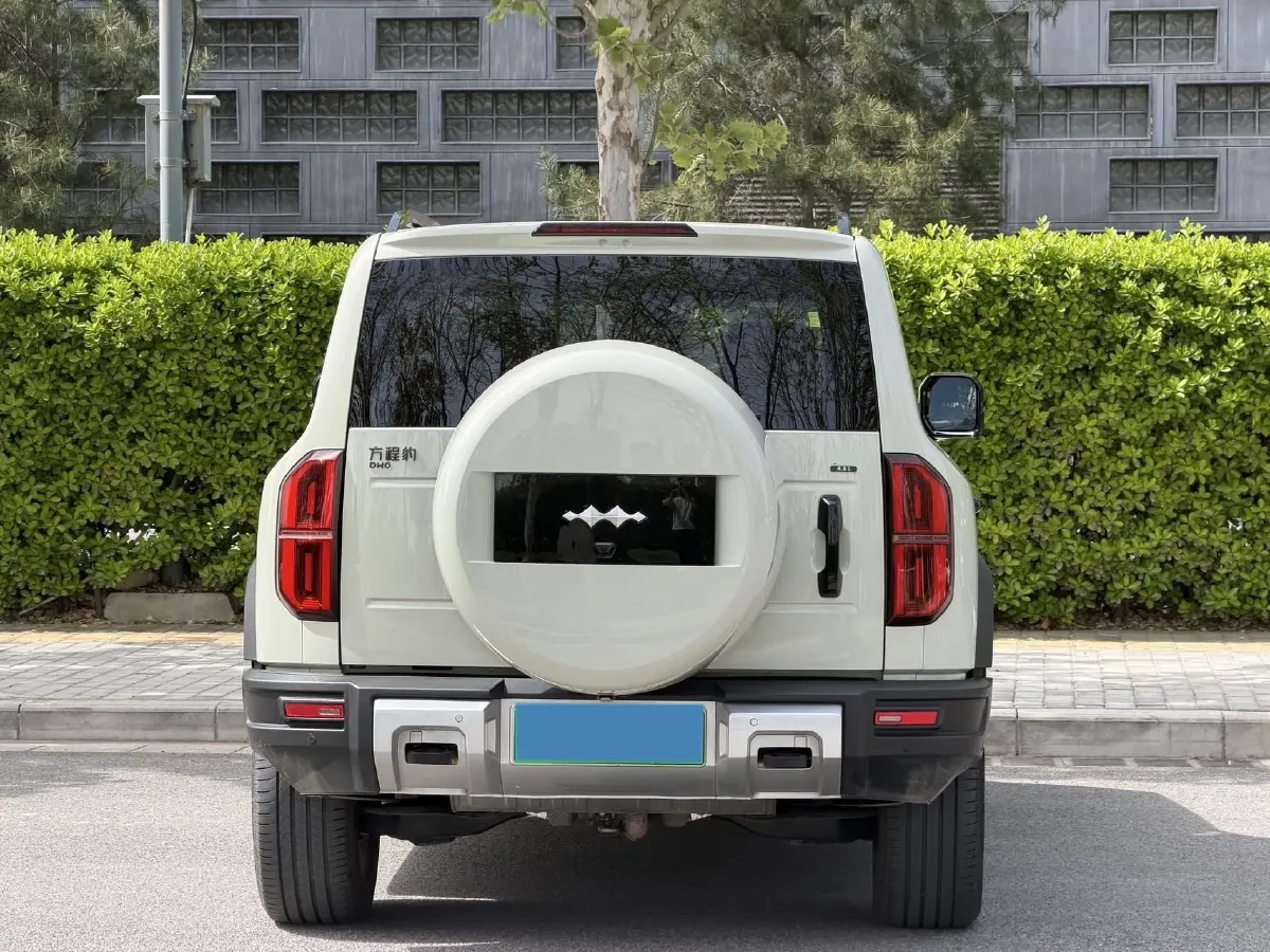 2023 FangChengBao Bao 5 1.5T 194HP L4 E-CVT PHEV 31.8KWH,autocango,china used car exporter,china ev exporter,chinese used car exporter,chinese used ev exporter