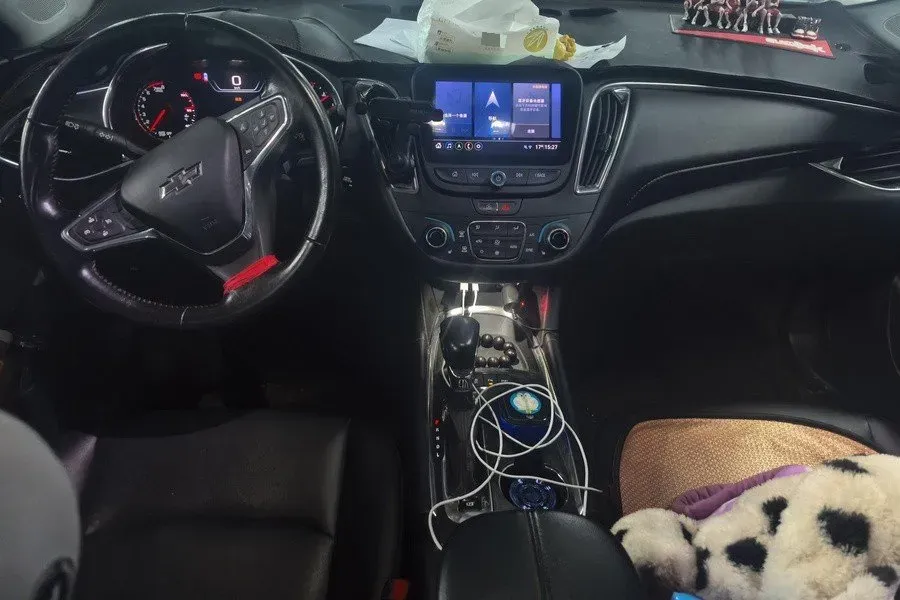 2021 Chevrolet Malibu XL 2.0T 237HP L4 9AT,autocango,china used car exporter,china ev exporter,chinese used car exporter,chinese used ev exporter