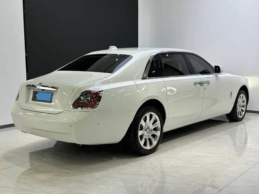 2021 Rolls-Royce Ghost 6.7T 571HP V12 8AT,autocango,china used car exporter,china ev exporter,chinese used car exporter,chinese used ev exporter