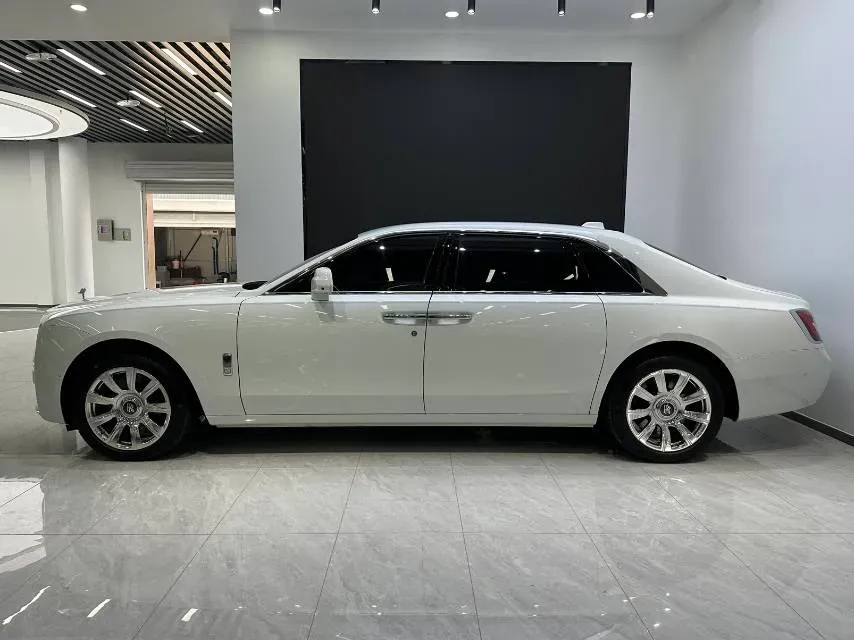 2021 Rolls-Royce Ghost 6.7T 571HP V12 8AT,autocango,china used car exporter,china ev exporter,chinese used car exporter,chinese used ev exporter