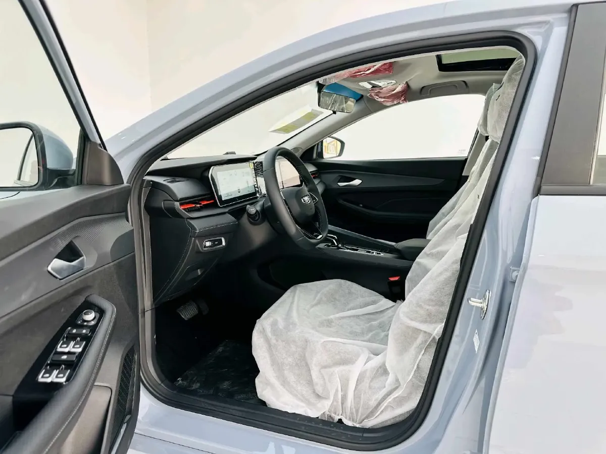 2024 Geely Binray 1.5T 181HP L4 7DCT,autocango,china used car exporter,china ev exporter,chinese used car exporter,chinese used ev exporter