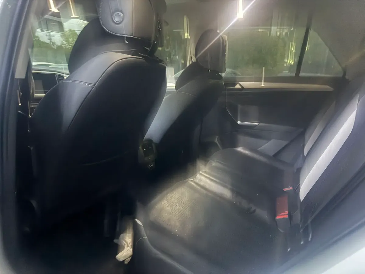 2022 Volkswagen T-Roc 1.4T 150HP L4 7DCT,autocango,china used car exporter,china ev exporter,chinese used car exporter,chinese used ev exporter