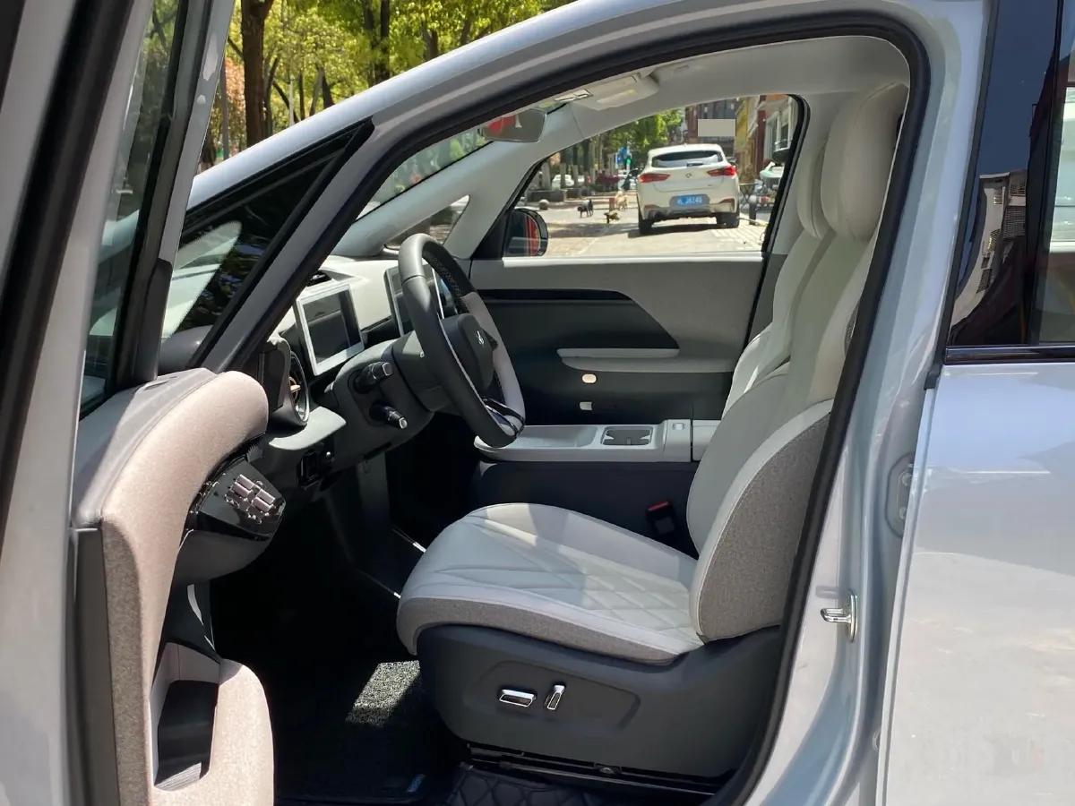 2024 ARCFOX KAOLA S BEV 58.8KWH,autocango,china used car exporter,china ev exporter,chinese used car exporter,chinese used ev exporter