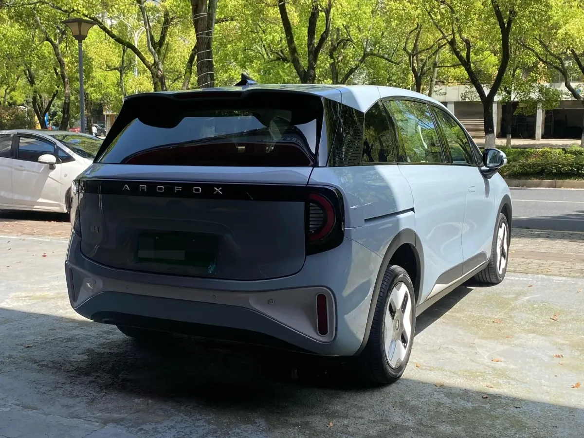 2024 ARCFOX KAOLA S BEV 58.8KWH,autocango,china used car exporter,china ev exporter,chinese used car exporter,chinese used ev exporter