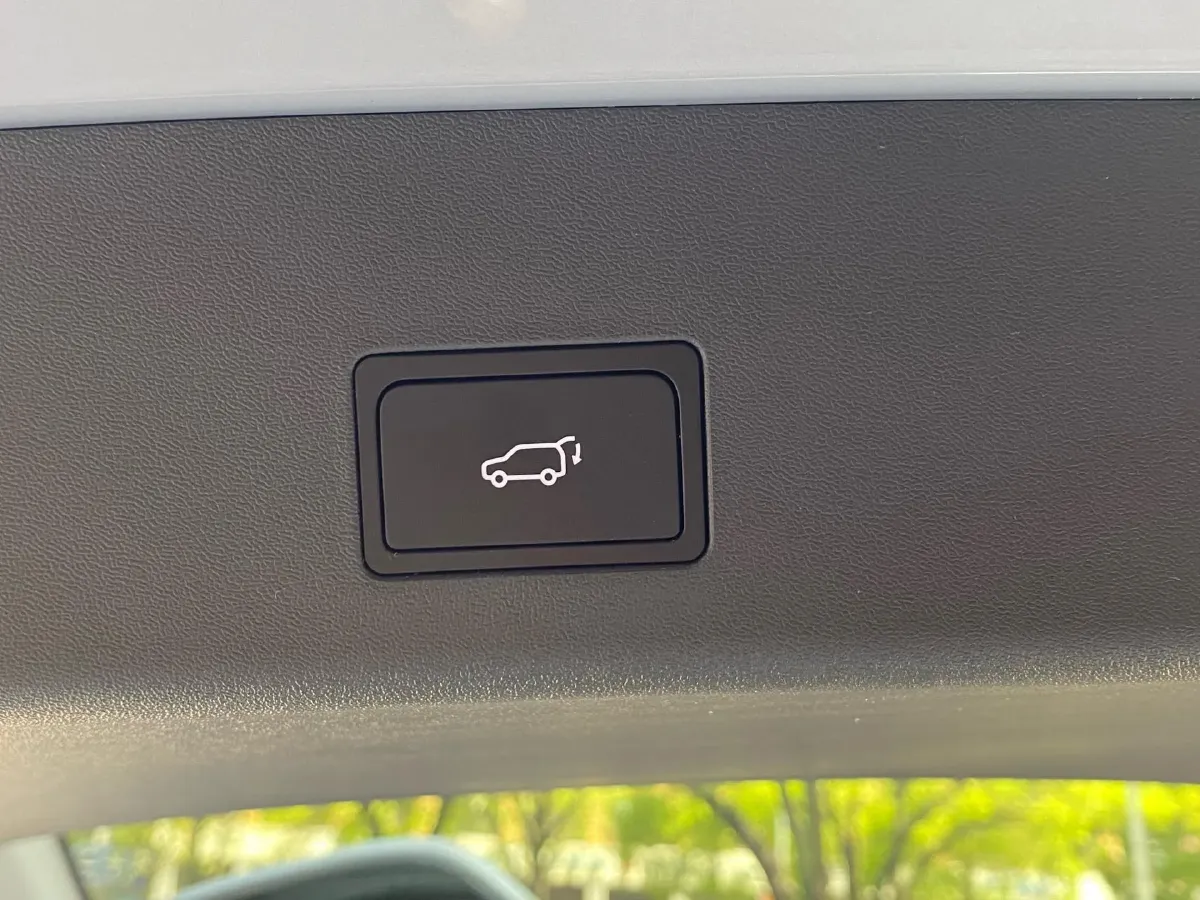 2024 ARCFOX KAOLA S BEV 58.8KWH,autocango,china used car exporter,china ev exporter,chinese used car exporter,chinese used ev exporter