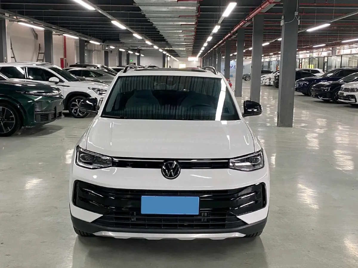 2025 Volkswagen Tharu 1.5T 160HP L4 7DCT,autocango,china used car exporter,china ev exporter,chinese used car exporter,chinese used ev exporter