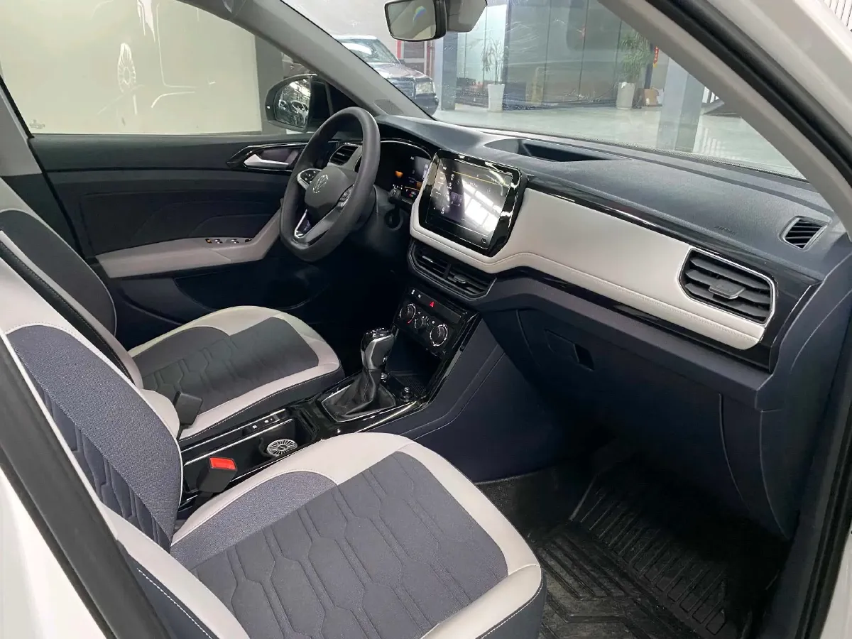 2025 Volkswagen Tharu 1.5T 160HP L4 7DCT,autocango,china used car exporter,china ev exporter,chinese used car exporter,chinese used ev exporter