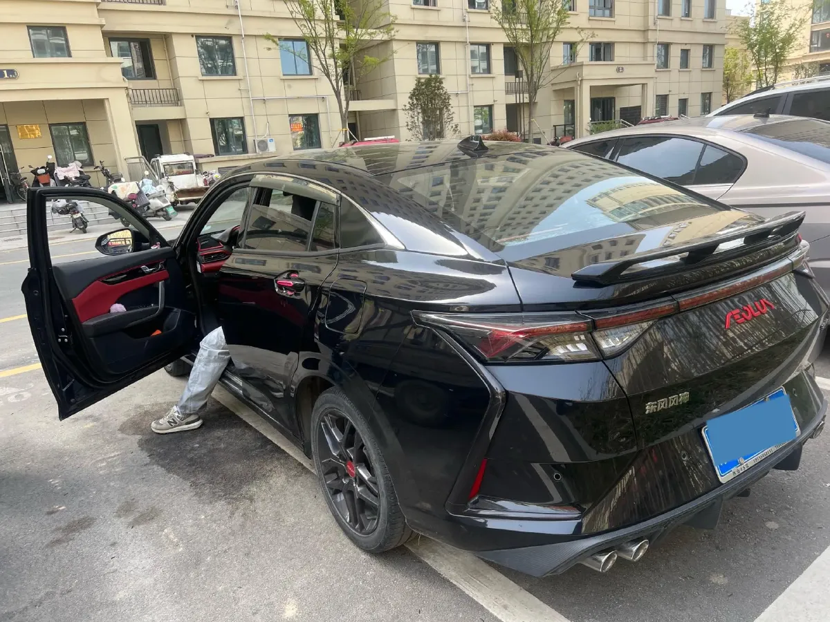 2021 DongFeng Aeolus YiXuan 1.5T 150HP L4 6DCT,autocango,china used car exporter,china ev exporter,chinese used car exporter,chinese used ev exporter