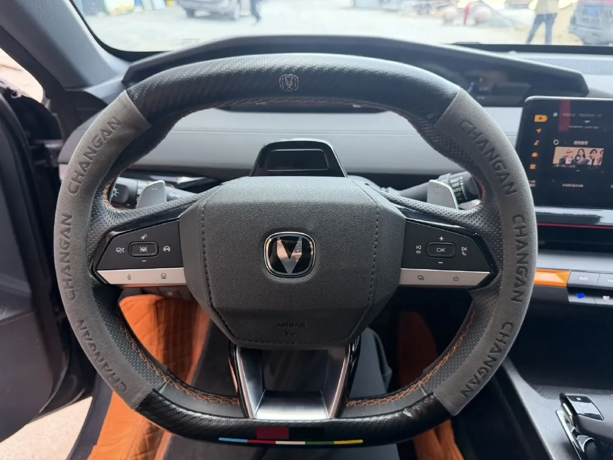 2024 ChangAn UNI-V 1.5T 188HP L4 7DCT,autocango,china used car exporter,china ev exporter,chinese used car exporter,chinese used ev exporter