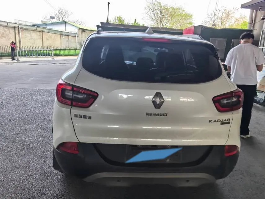 2017 Renault Kadjar 2.0L 150HP L4 CVT,autocango,china used car exporter,china ev exporter,chinese used car exporter,chinese used ev exporter